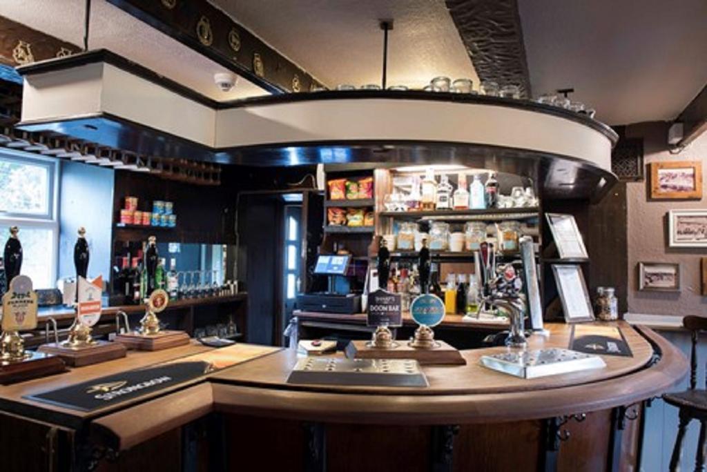 The Red Lion Inn Holmfirth Luaran gambar